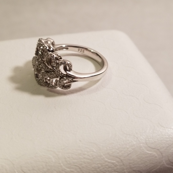 Simply Vera Vera Wang 1/4 CT Diamond Ring - Picture 6 of 8